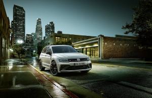 2018 Volkswagen Tiguan R-Line Black Style